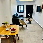Nostos * Kamári