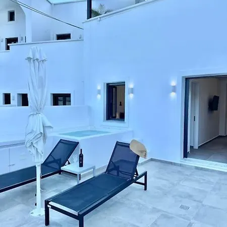 Nostos Apartment *